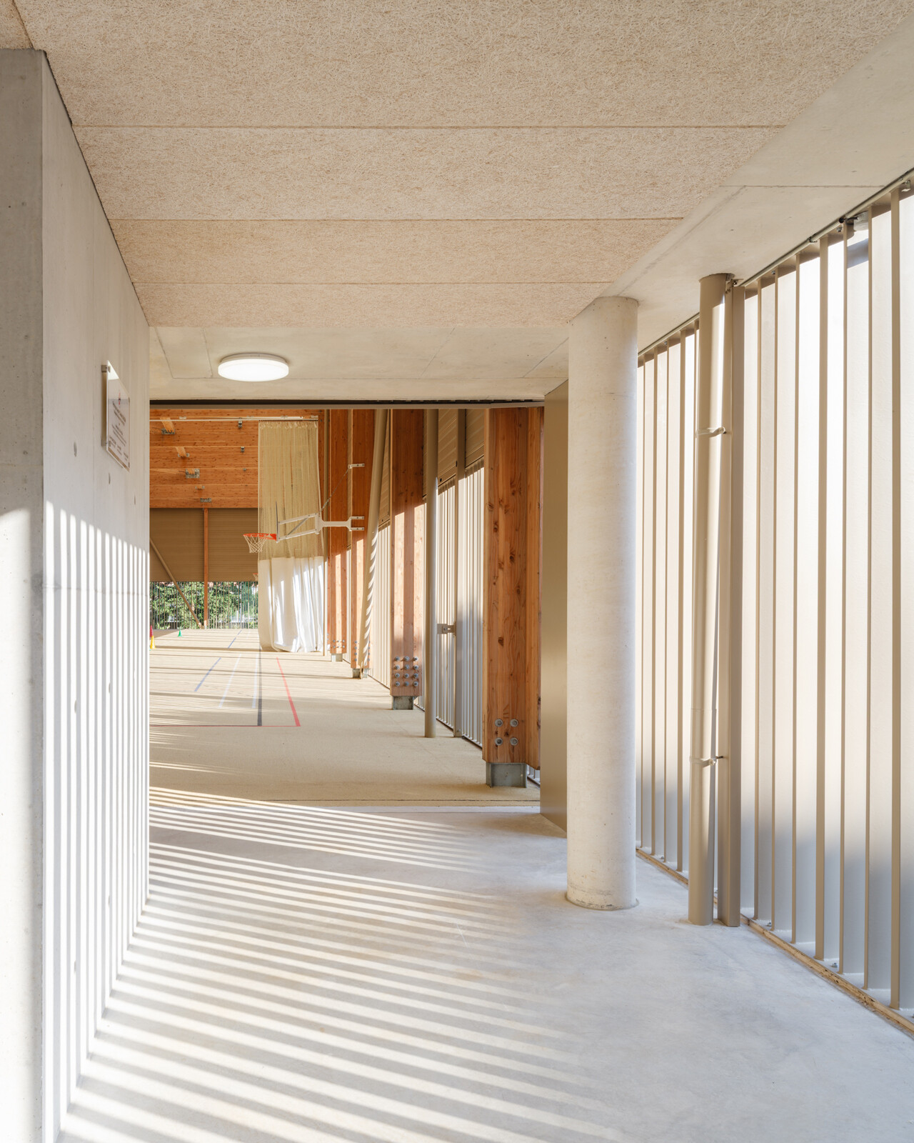 Gymnase Ste Trinite-photo soumise a droits d'auteur-MD-9